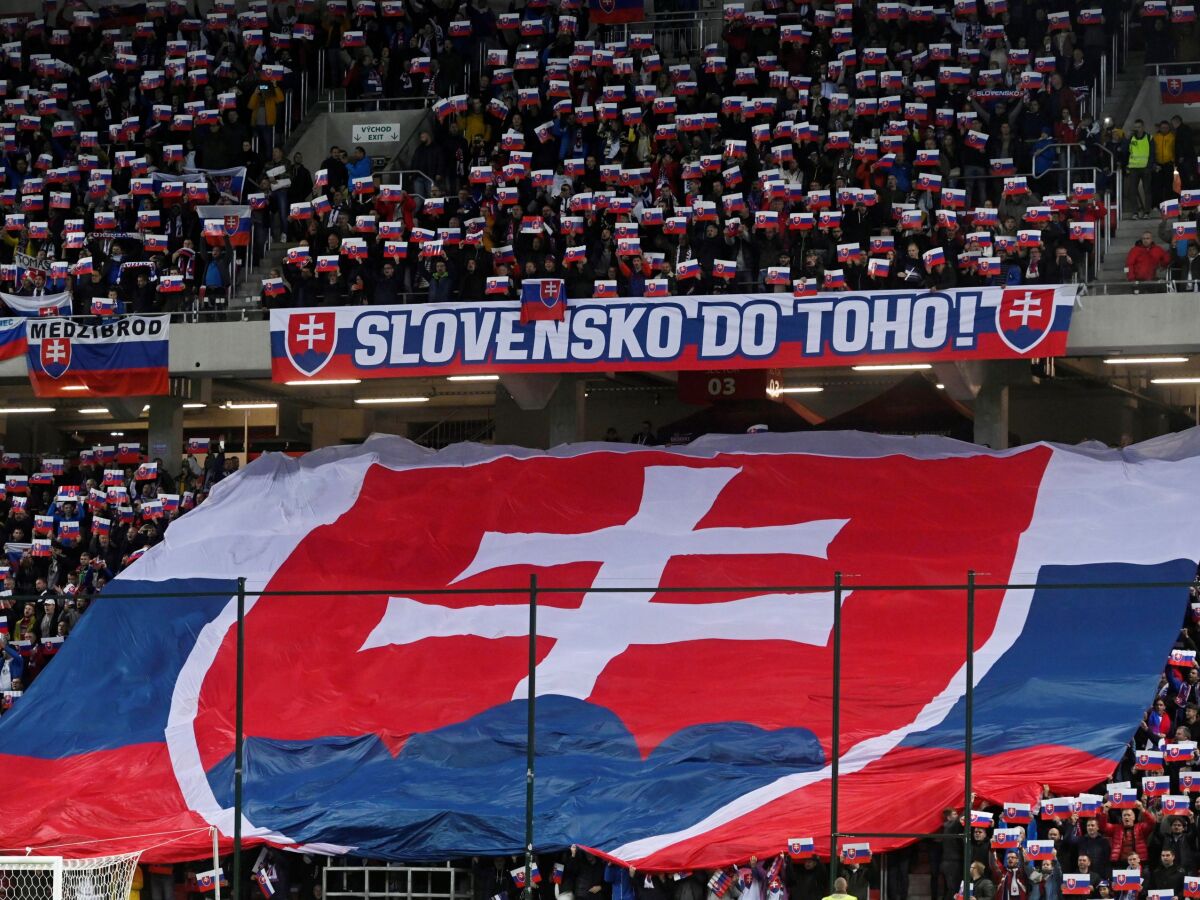 Fanúšikovia, Slovensko