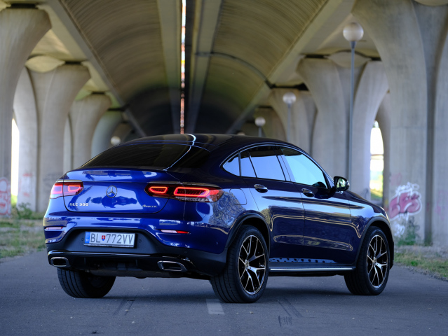 Mercedes GLC 300 4MATIC kupé