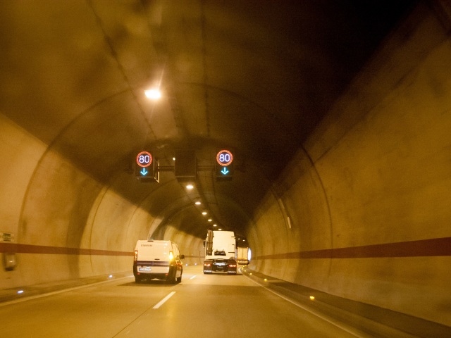 tunel sitina, doprava
