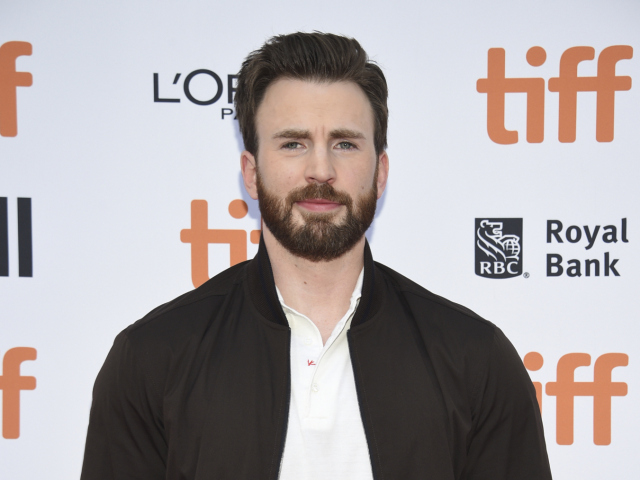 Herec Chris Evans na filmovom festivale v Toronte.