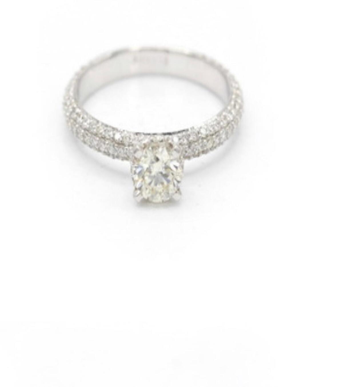 Diamonds, PR článok, nepoužívať