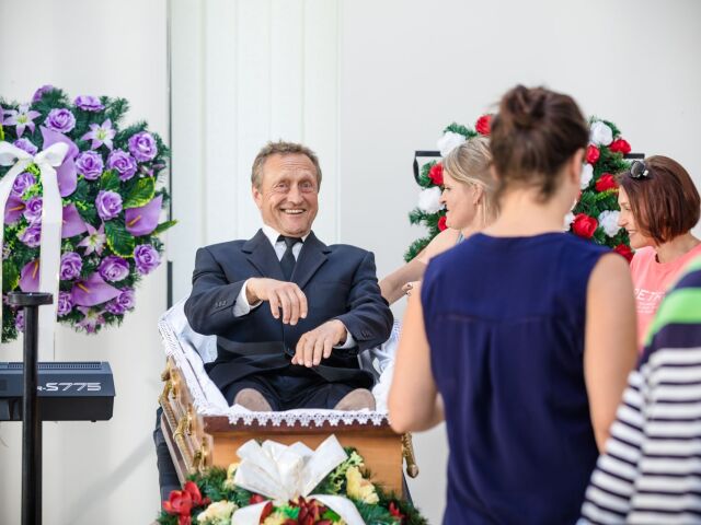 hrobári, seriál hrobári, ľubo paulovič,