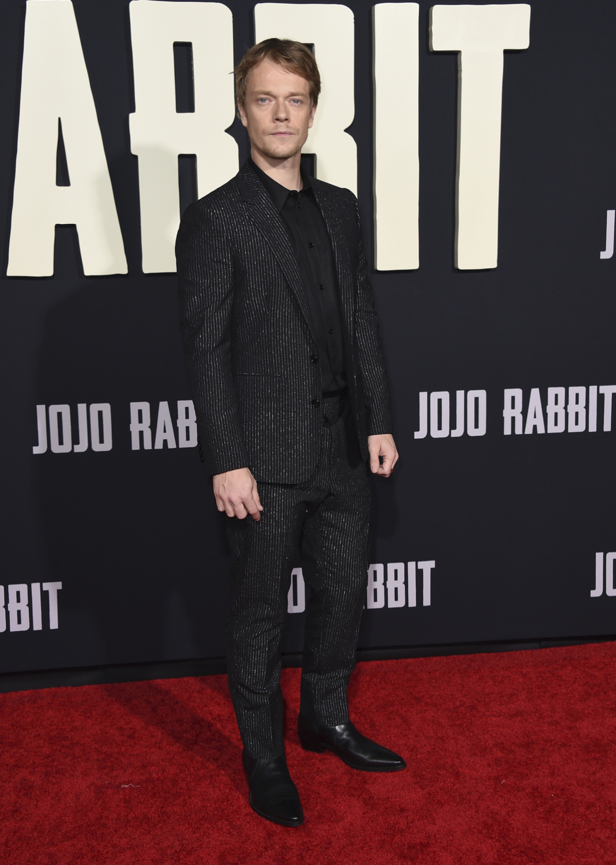 Herec Alfie Allen.