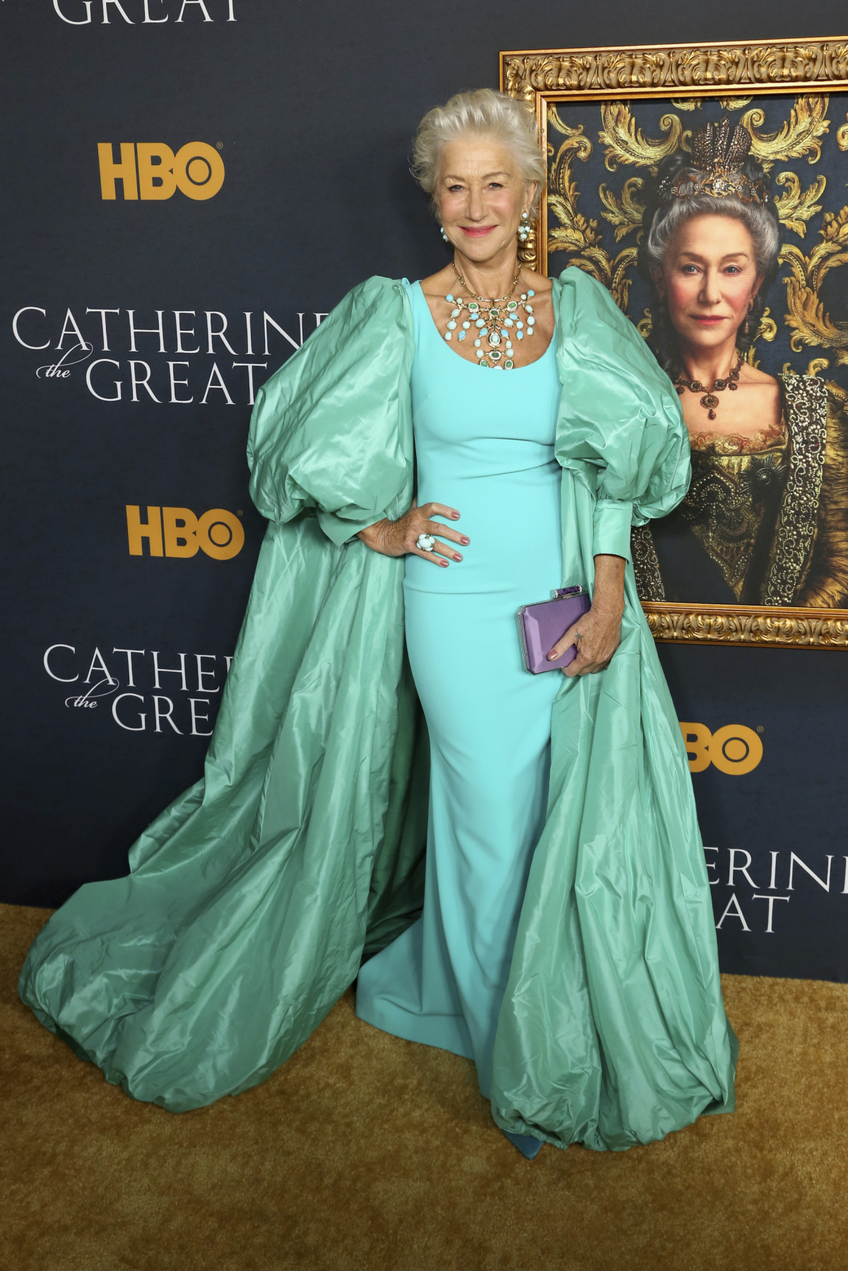 Herečka Helen Mirren na premiére seriálu Katarína Veľká. 