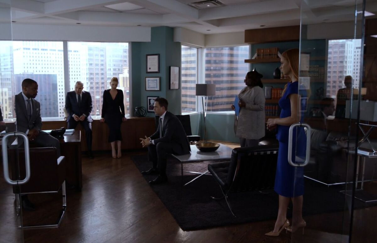 suits, kravaťáci,