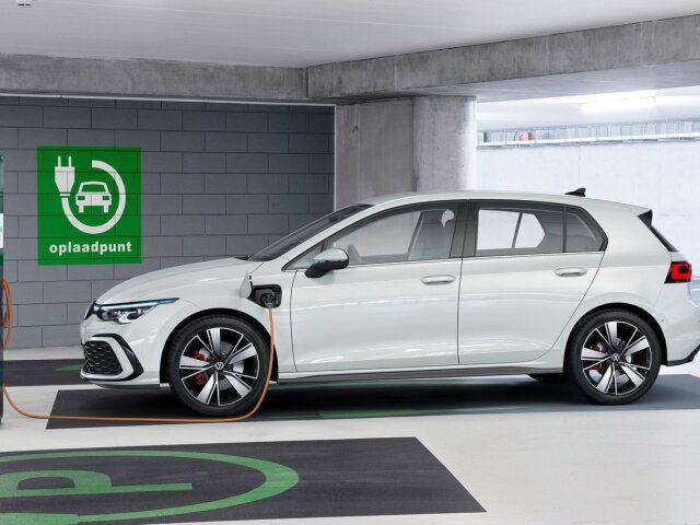 VW Golf - 2020