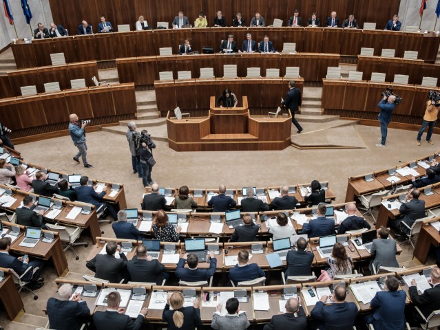 parlament,
