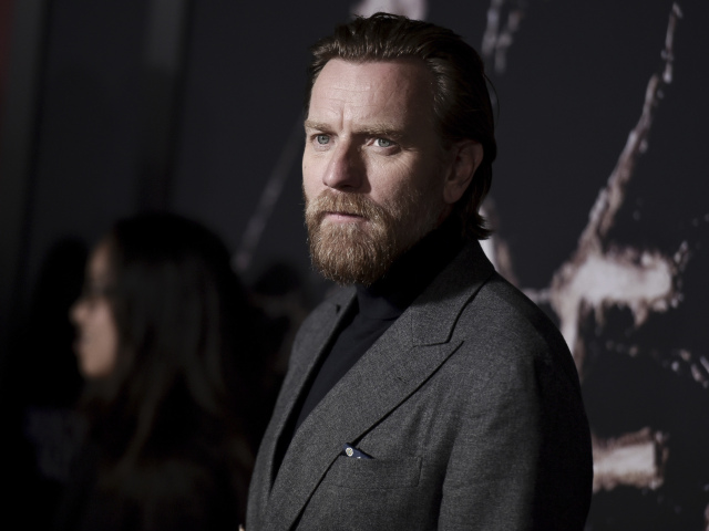 herec Ewan McGregor na premiére filmu Doktor Spánok. 