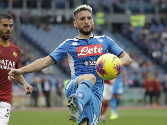 Italy Soccer Serie A mertens fitbal