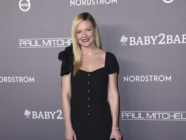 Herečka Kirsten Dunst je pomerne čerstvá mama. 