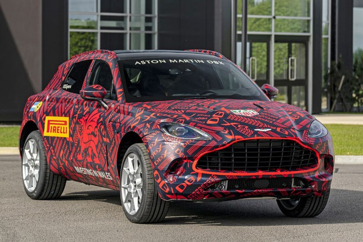 Aston Martin DBX - 2020