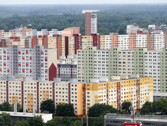 Bratislava, mesto, pohlad, petrzalka, panelak, sidlisko, nehnute