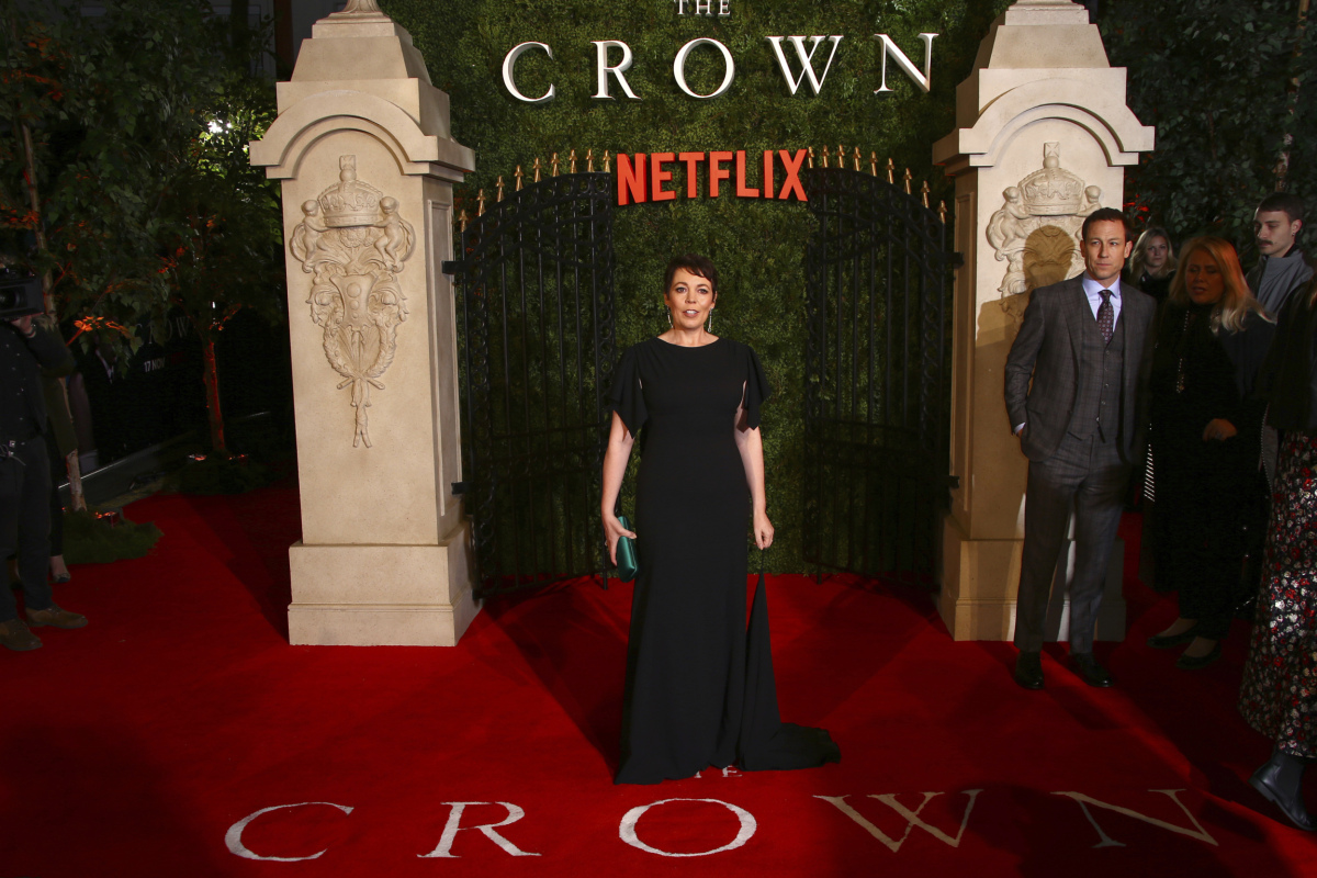 Herečka Olivia Colman na premiére tretej série projektu The Crown. 