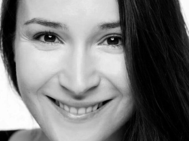 Viola Macáková