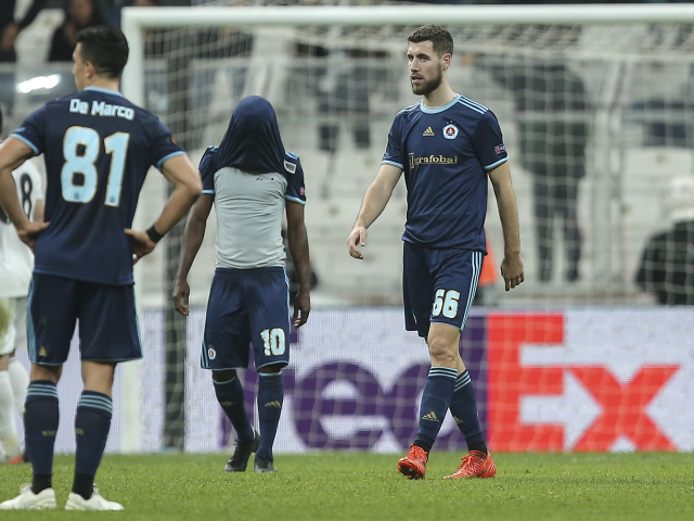 Slovan, Istanbul