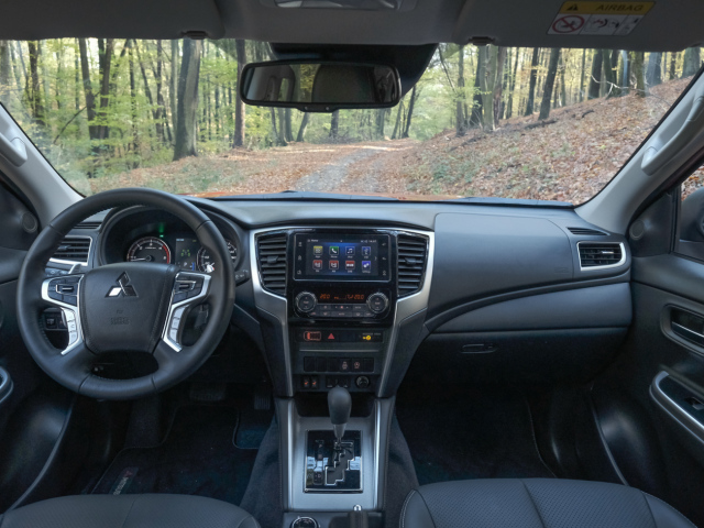 Mitsubishi L200