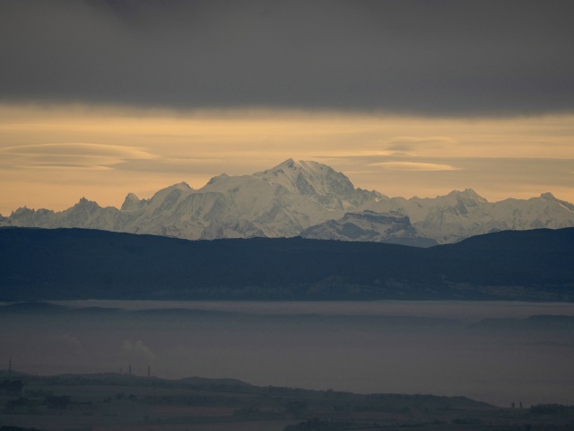 mont blanc alpy hory sneh