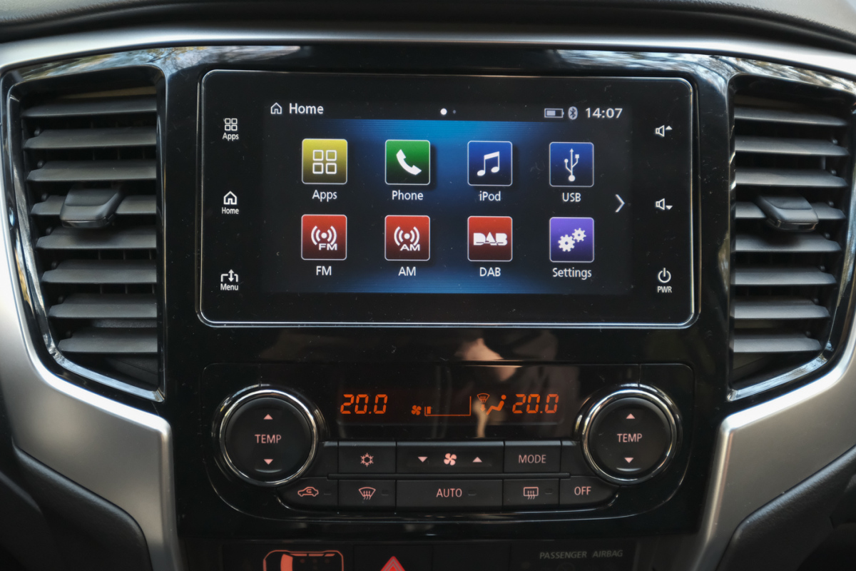 Mitsubishi L200