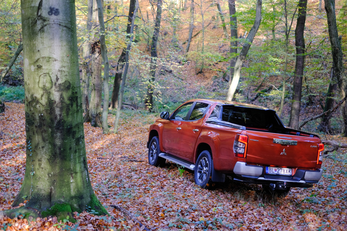 Mitsubishi L200