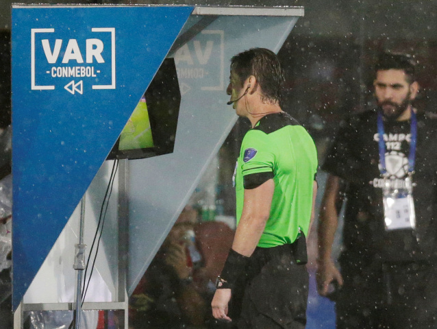 VAR