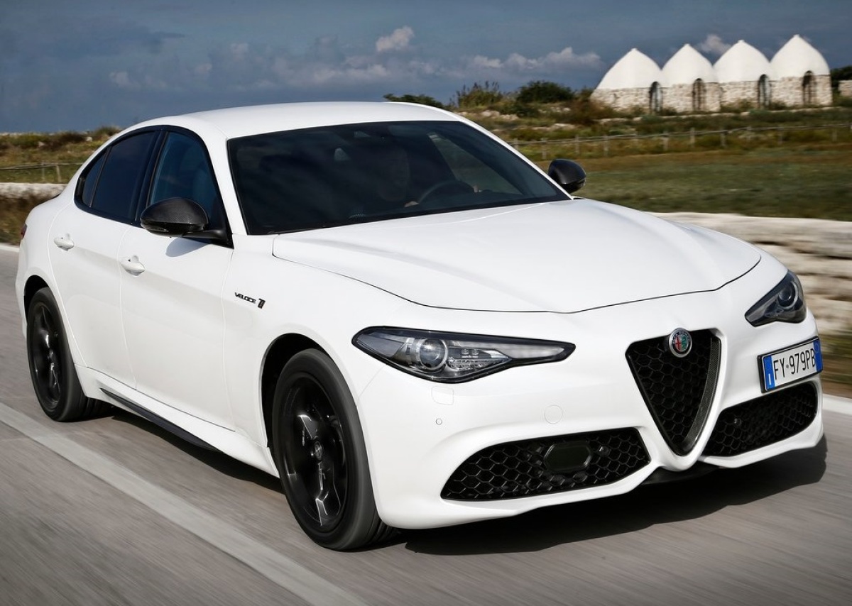 Alfa Romeo-Giulia-2020-1024-02