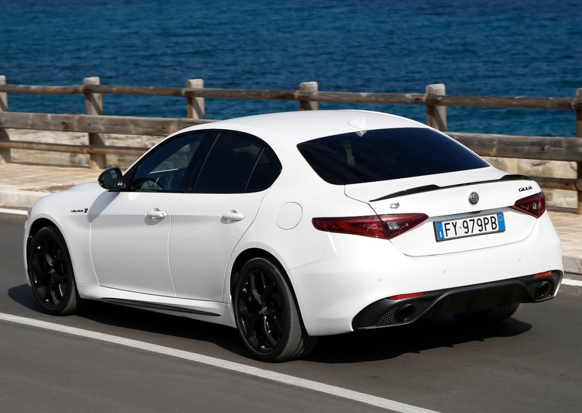 Alfa Romeo-Giulia-2020-1024-06