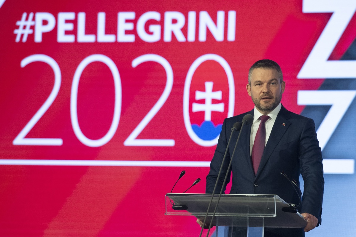 SR Bratislava politika Smer-SD snem slávnostný BAX