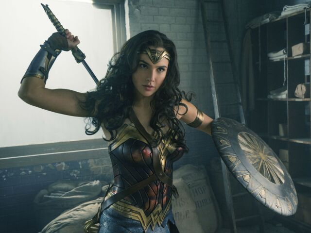 wonder woman, gal gadot,