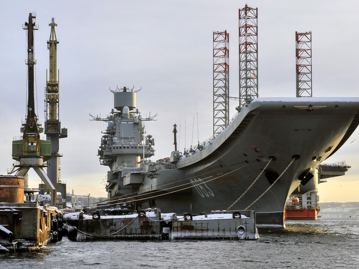 DN - Russian Aircraft Carrier Admiral Kuznetsov