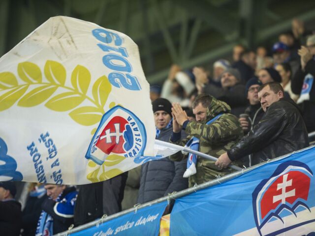 SR Futbal EL 6.kolo K Slovan Braga BAX