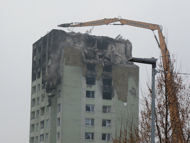 buranie panelak Presov