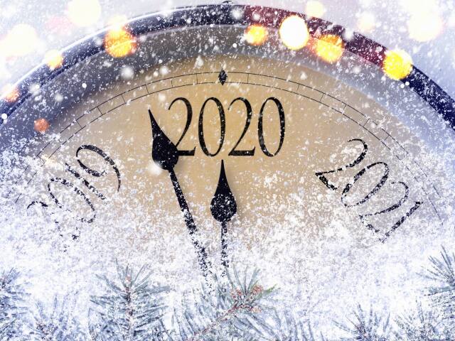 2020, hodiny, sneh