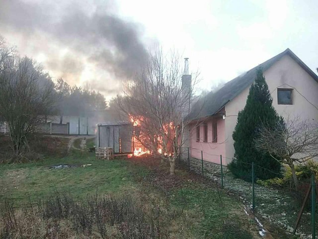 požiar motorest Bzince pod Javorinou oheň