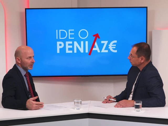 Maroš Ovčarik, Ide o peniaze
