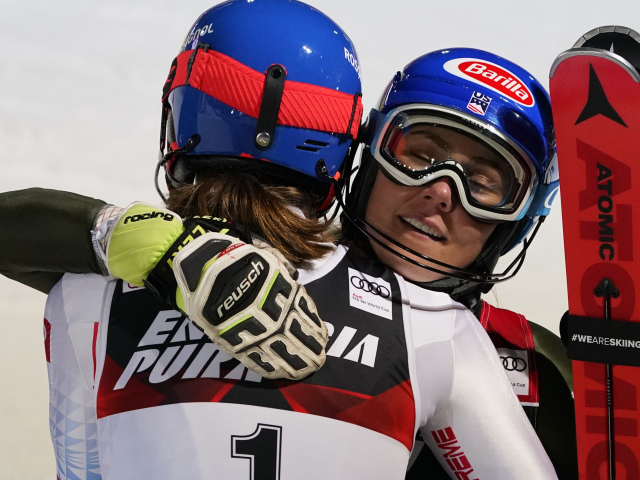 Petra Vlhová, Mikaela Shiffrinová