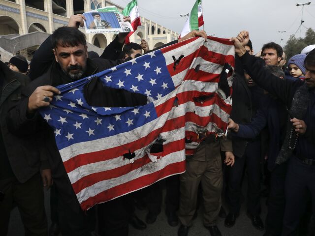 Irán Irak USA Solejmání útok