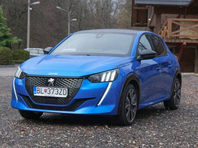 Peugeot 208 1,2 PureTech 100 GT Line - test 2020