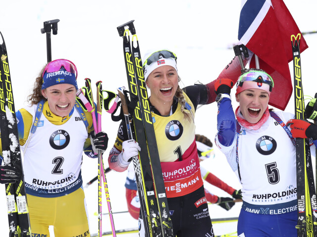 Paulína Fialková, Tiril Eckhoffová, Hanna Öbergová