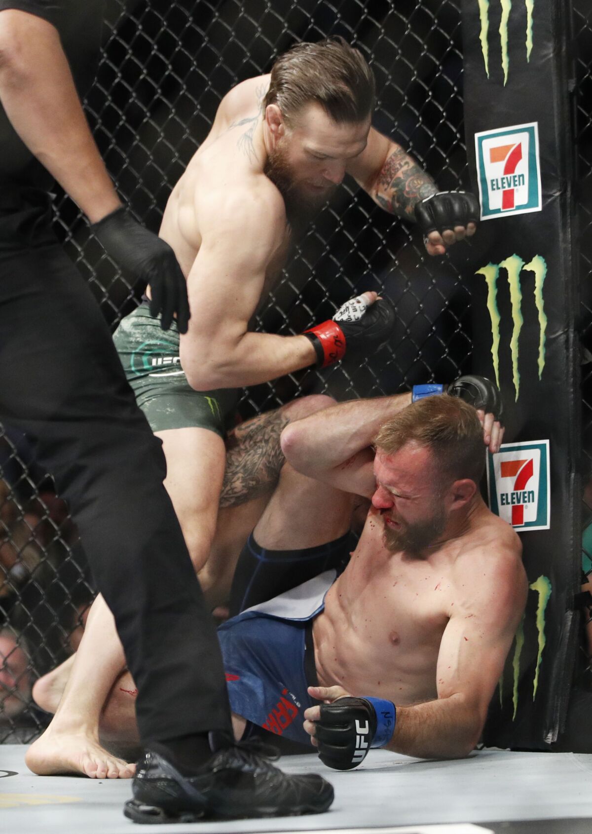 Conor McGregor, Donald Cerrone