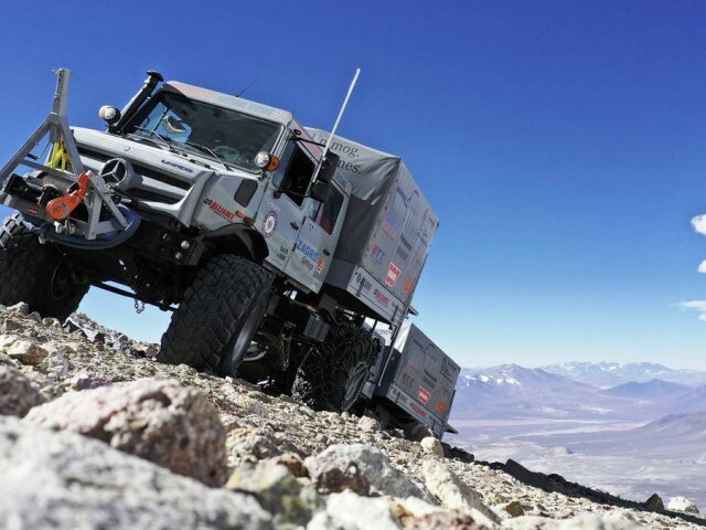 Mercedes-Benz Unimog - výškový rekord 2020