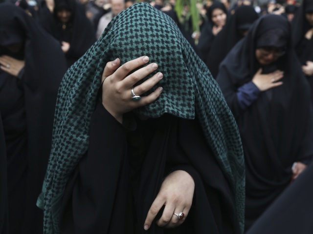 Moslim / Burka / hidžáb /