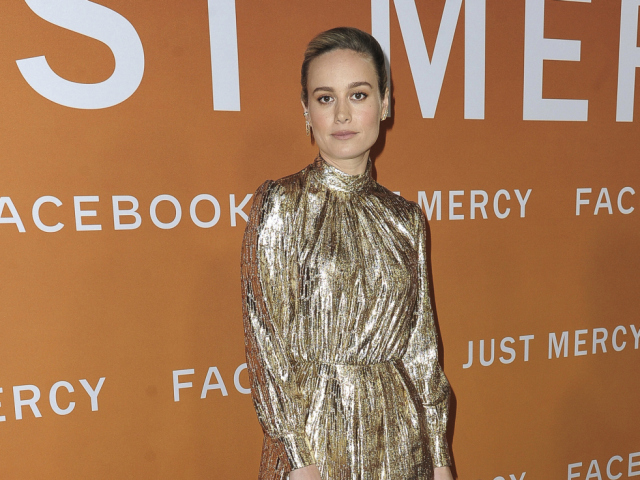 Herečka Brie Larson v šatách z dielne Celine. 
