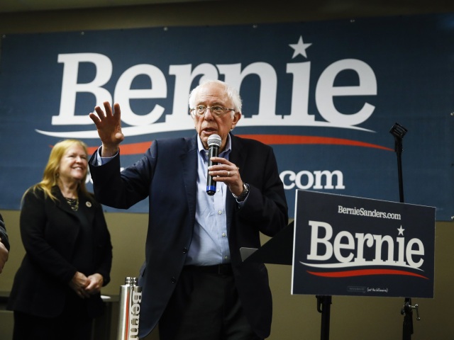 USA iowa Bernie Sanders primárky