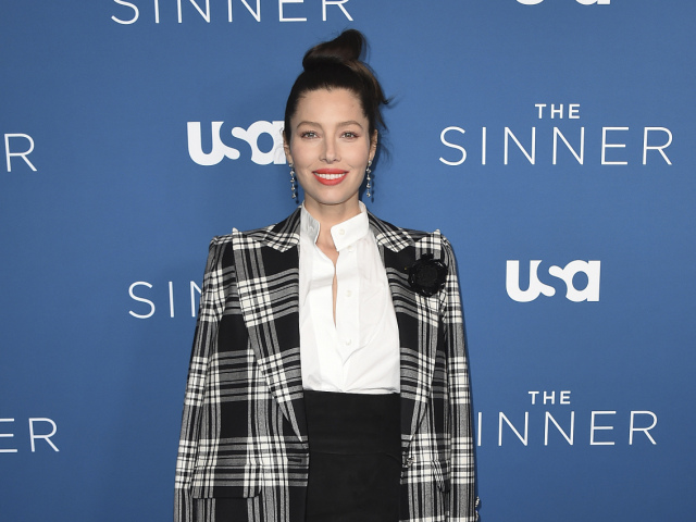 Herečka Jessica Biel prišla na premiéru v kreácii Alexandre Vauthier Couture.