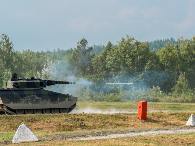 Rheinmetall Lynx je jedným zo štyroch vo finále výberu obrneného vozidla pechoty v Českej republike, kde by chceli nahradiť BVP-2