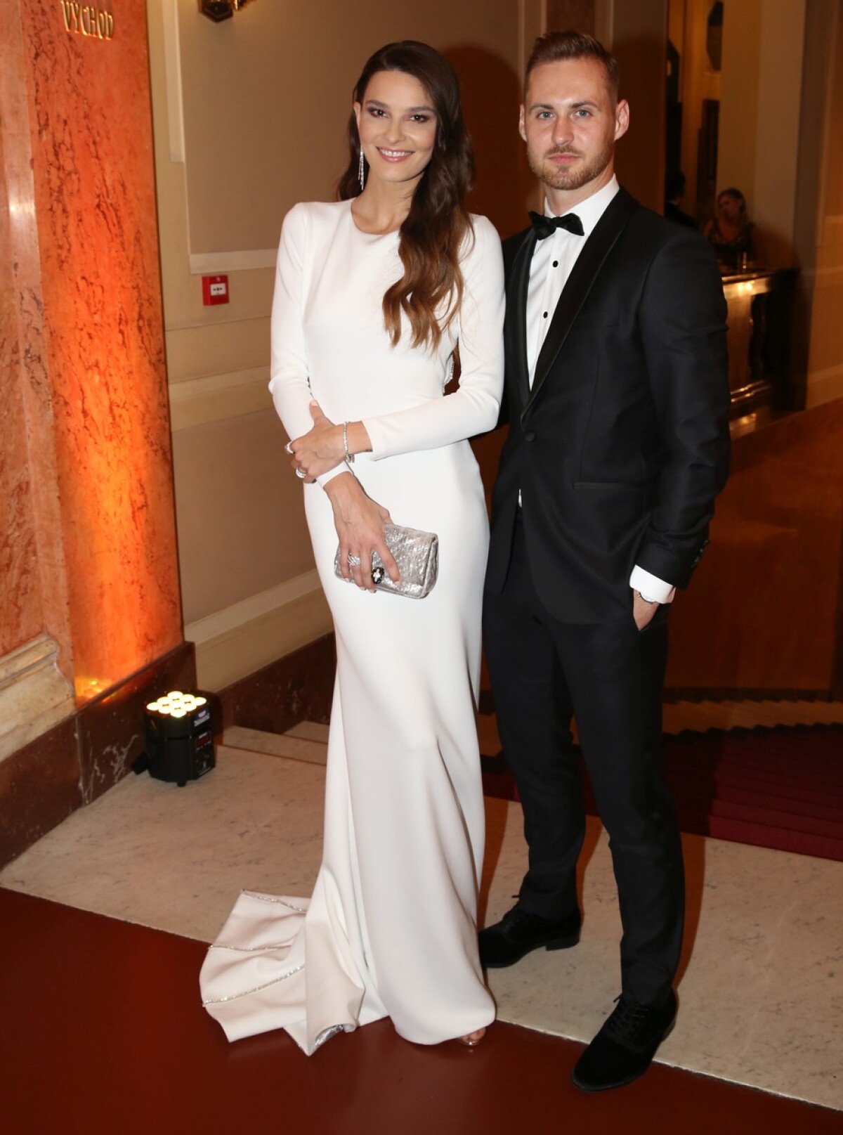 Modelka a moderátorka Nikol Švantnerová a jej partner. 