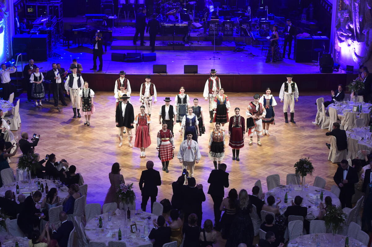 V rámci programu na 7. ročníku Česko-Slovenského plesu nechýbal ani folklór. 