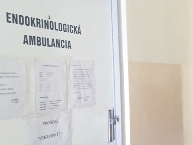 ambulancia, zdravotníctvo, lekár, nemocnica, poliklinika