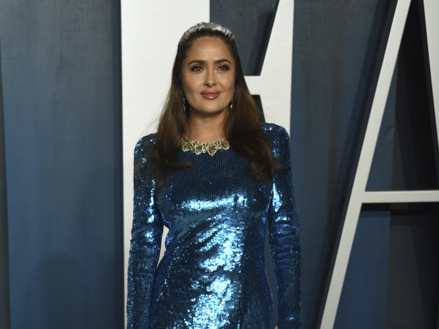Herečka Salma Hayek na párty magazínu Vanity Fair Oscar Party.