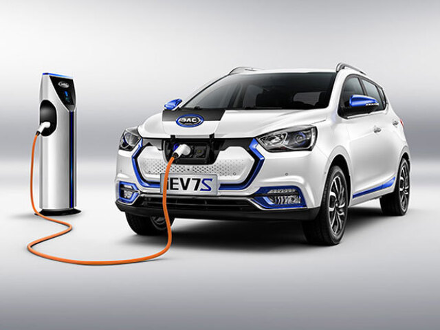 JAC iEV7S - 2020
